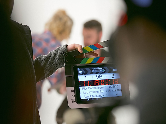 filmset_c-unsplash-avel-chuklanov